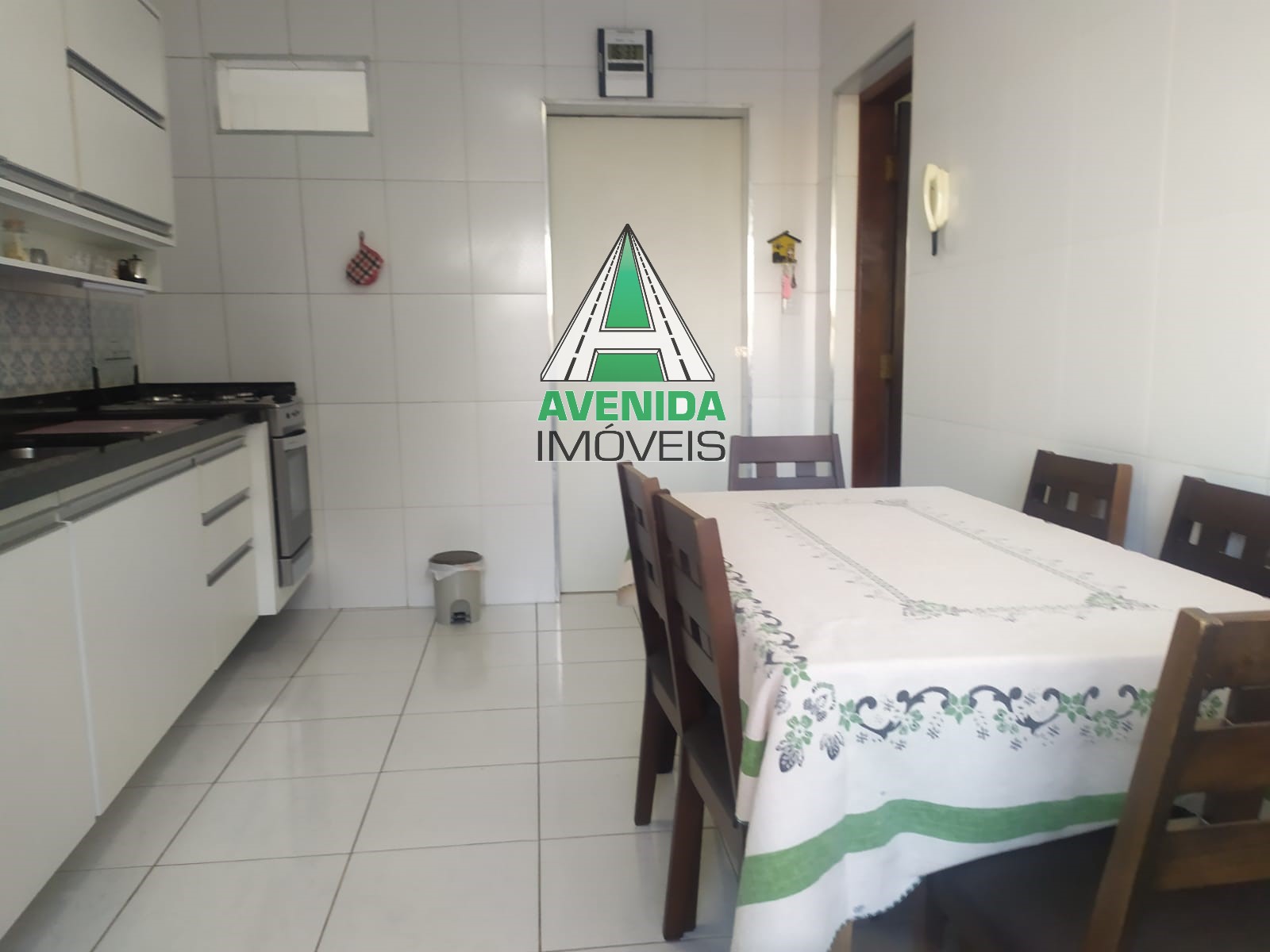 Apartamento 120 m², com 2 dormitórios, sendo 1 suíte no Jardim Calux, São Bernardo do Camp