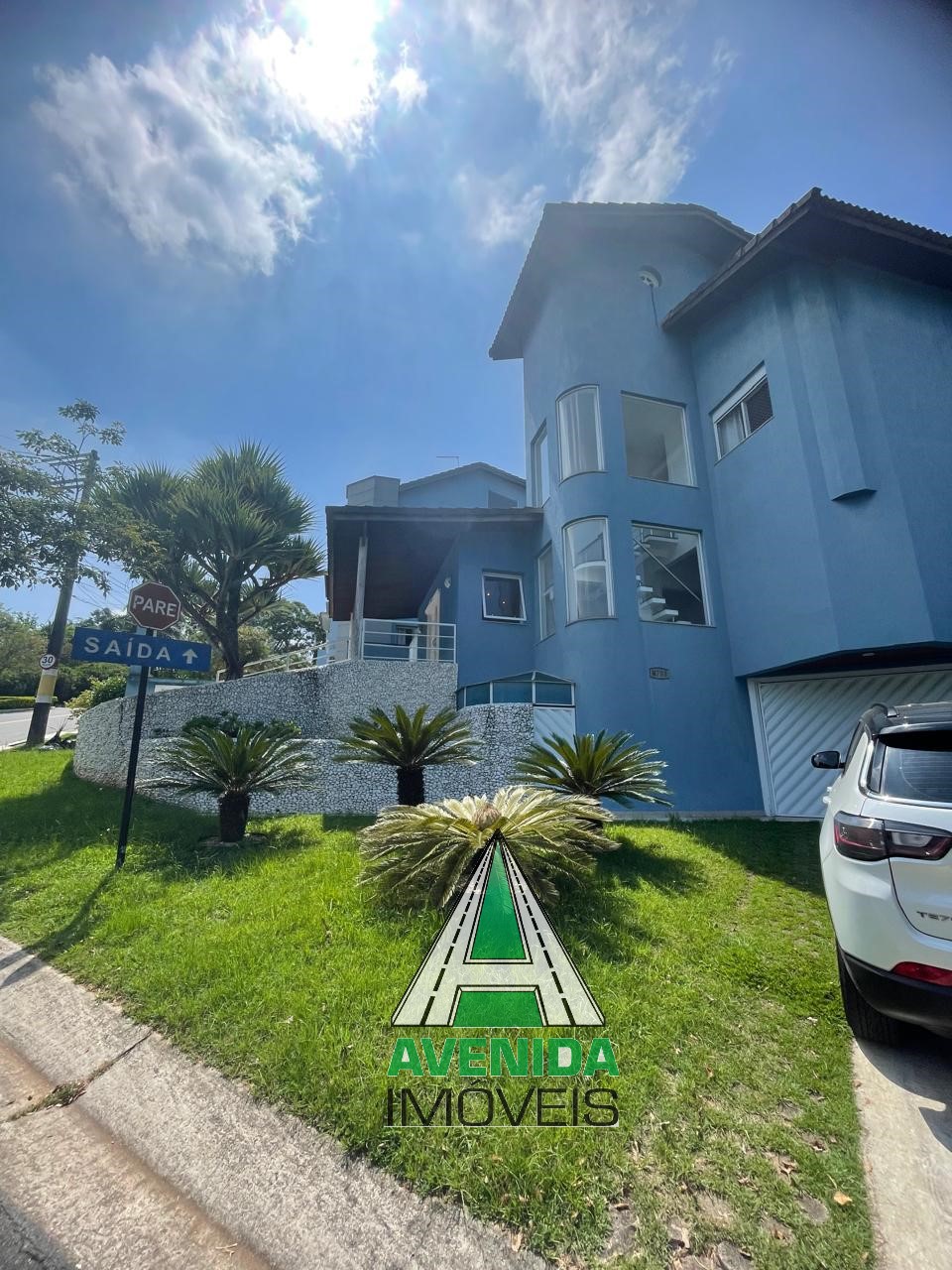 Lindo sobrado, 542 m² com 5 dormitórios, sendo 3 suítes, Swiss Park, São Bernardo do Campo