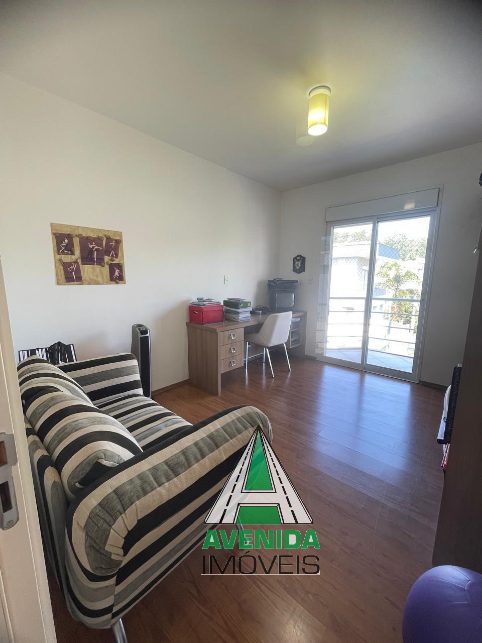 Lindo sobrado, 542 m² com 5 dormitórios, sendo 3 suítes, Swiss Park, São Bernardo do Campo