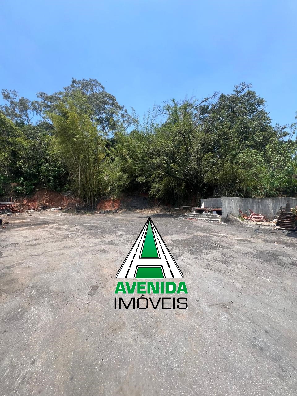 Terreno p/ aluguel com 1.541 metros²  próximo à Via Anchieta e Rodoanel Mario Covas- SBC