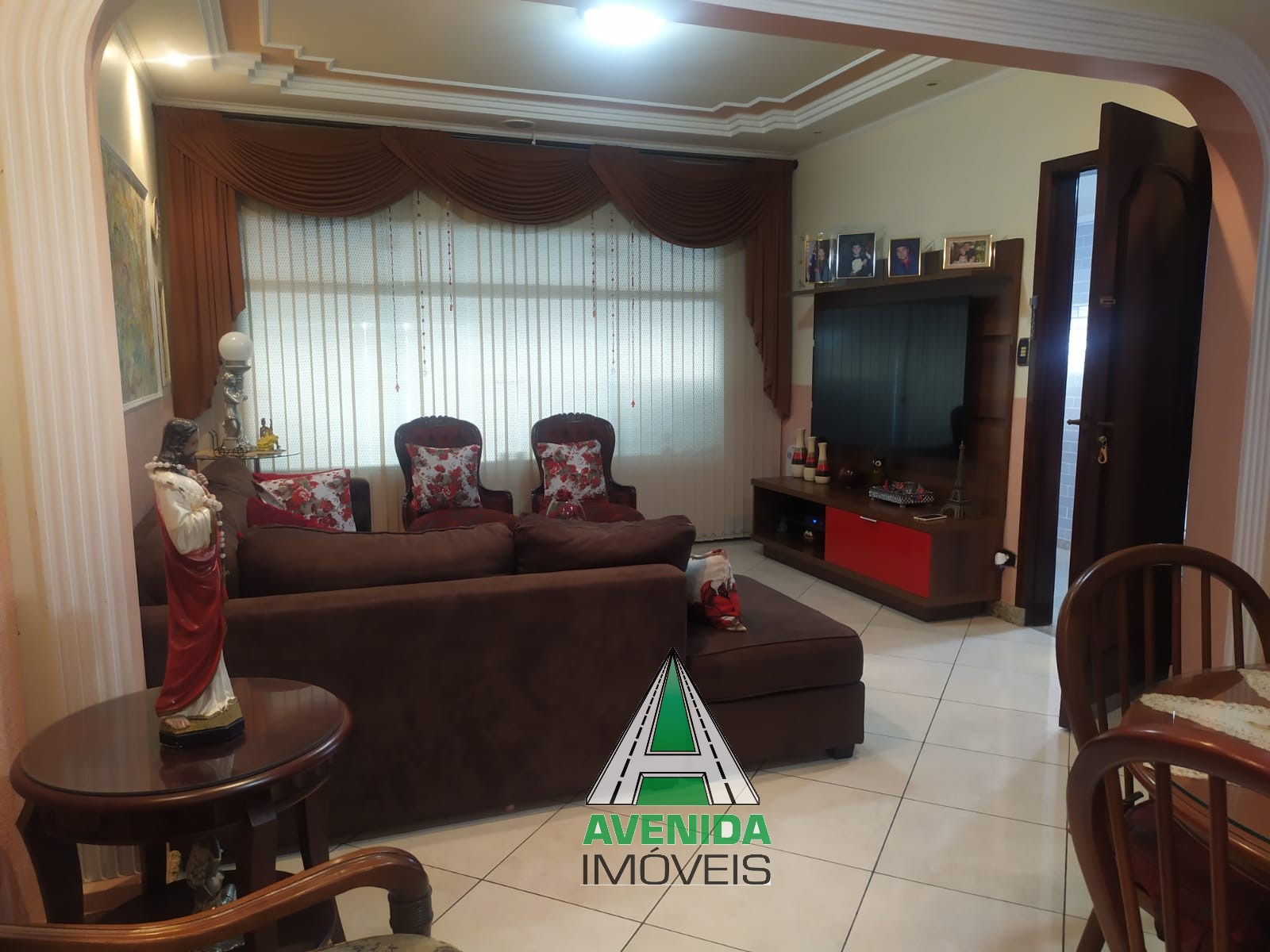 Sobrado 195 m², com 3 dormitórios, no Bairro Santa Terezinha, São Bernardo do Campo