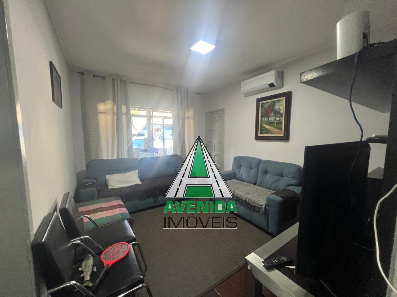 Casa  c/ 301 m² no Bairro Planalto em São Bernardo do Campo
