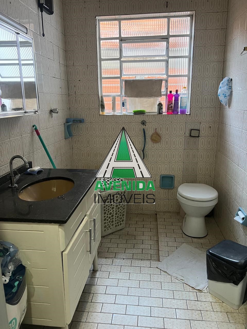 Casa  c/ 301 m² no Bairro Planalto em São Bernardo do Campo