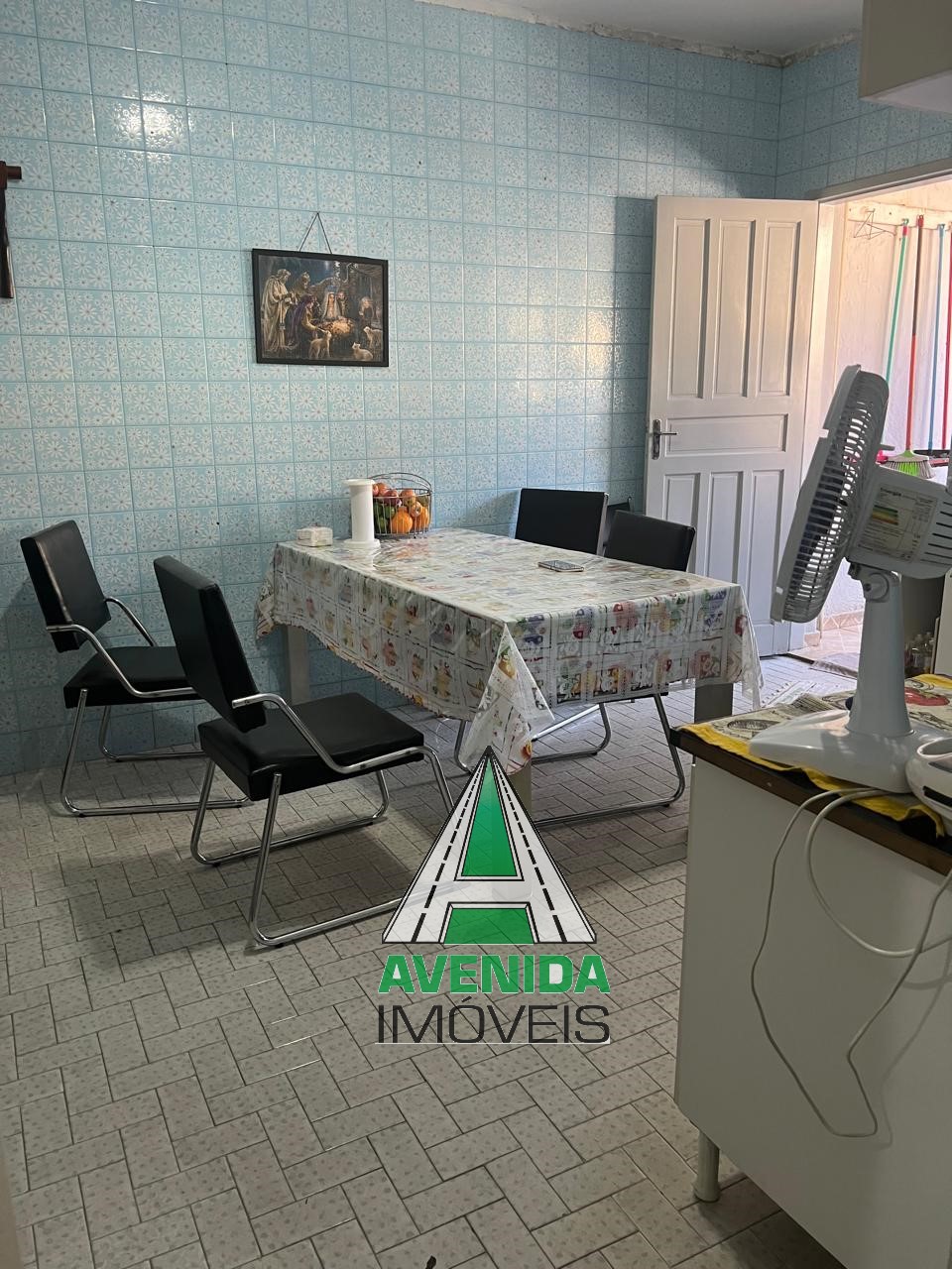 Casa  c/ 301 m² no Bairro Planalto em São Bernardo do Campo
