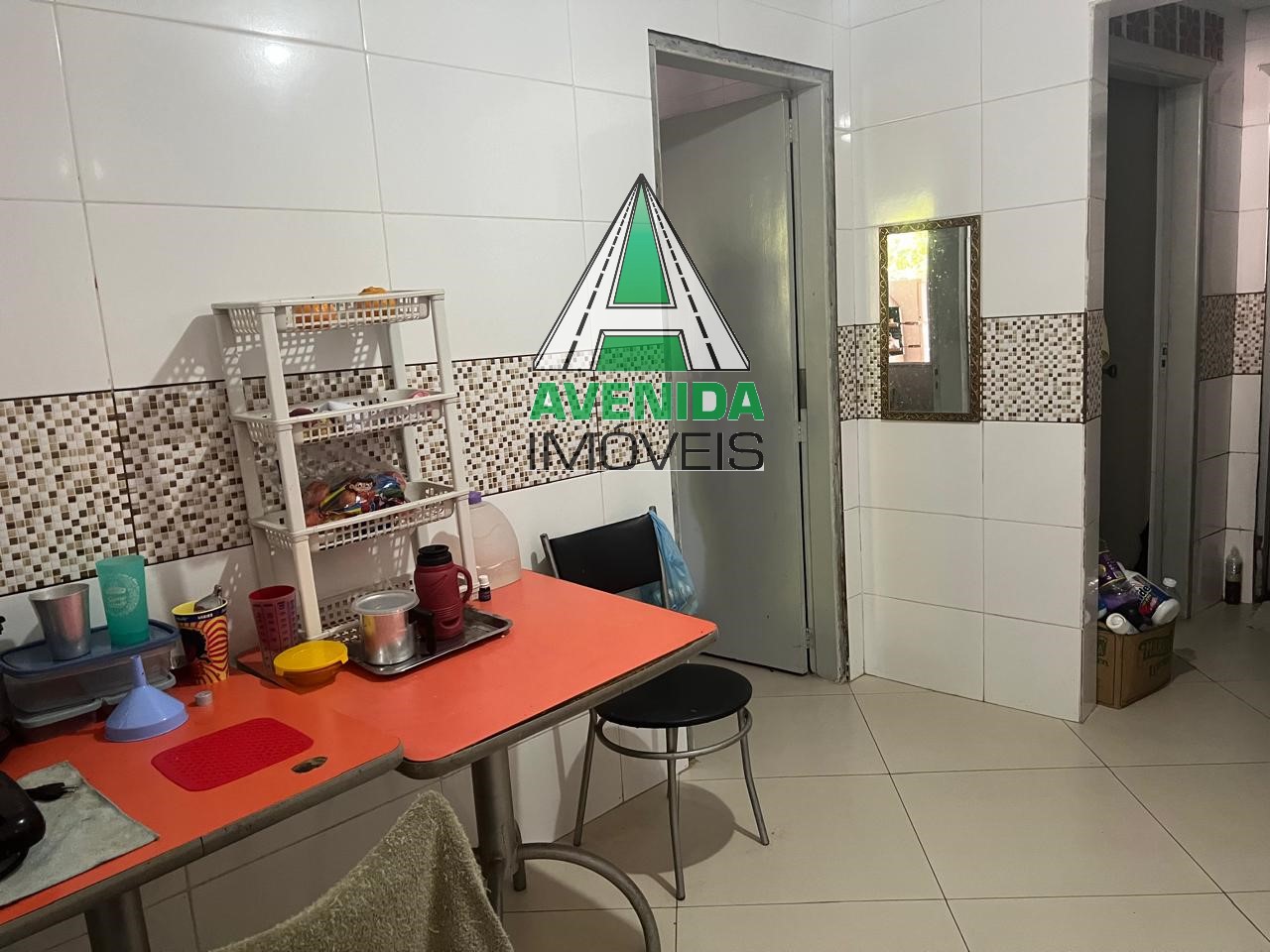Casa  c/ 301 m² no Bairro Planalto em São Bernardo do Campo