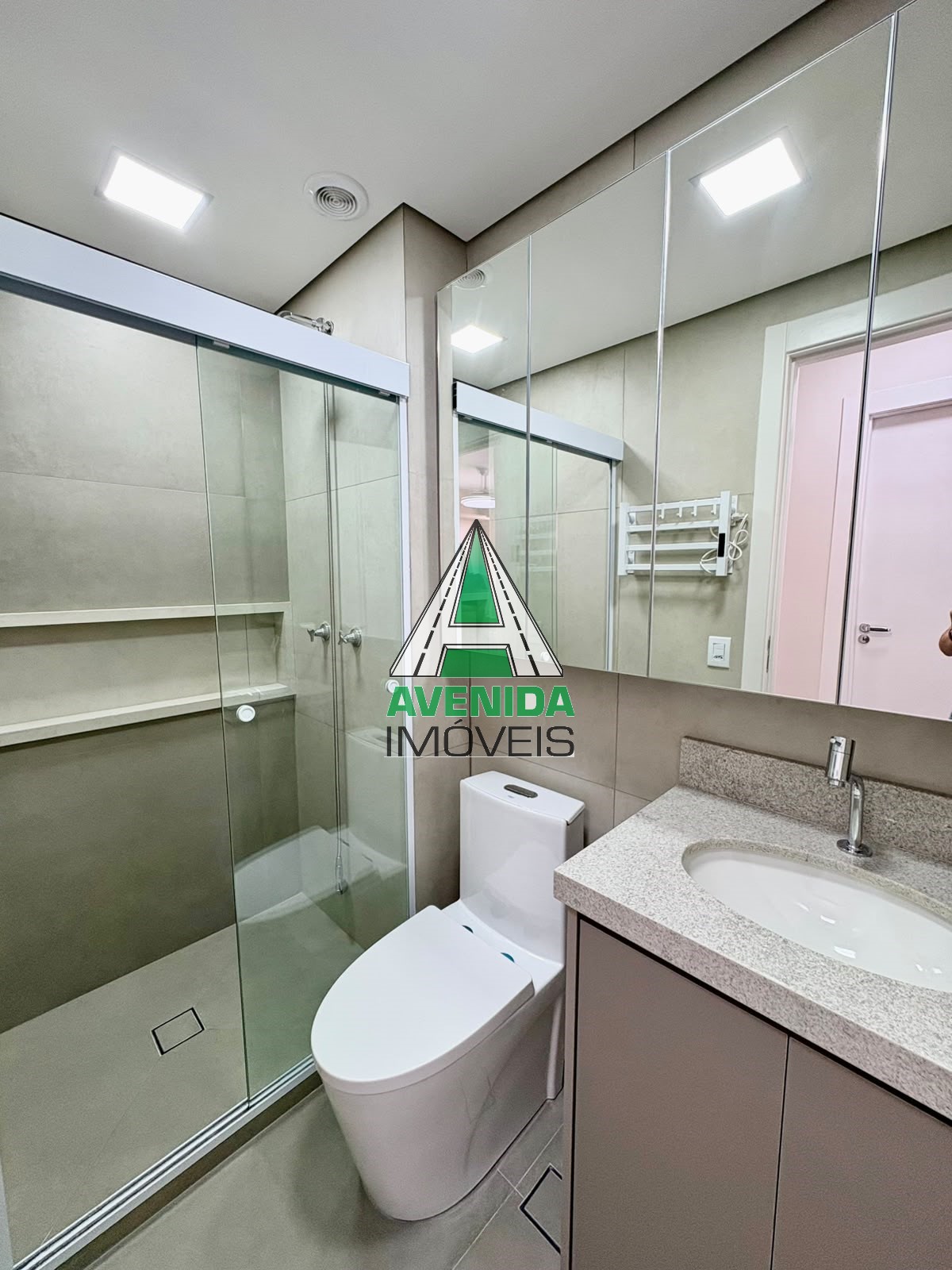 Ap. 37 m² mobiliado, Bairro Jardim - Santo André