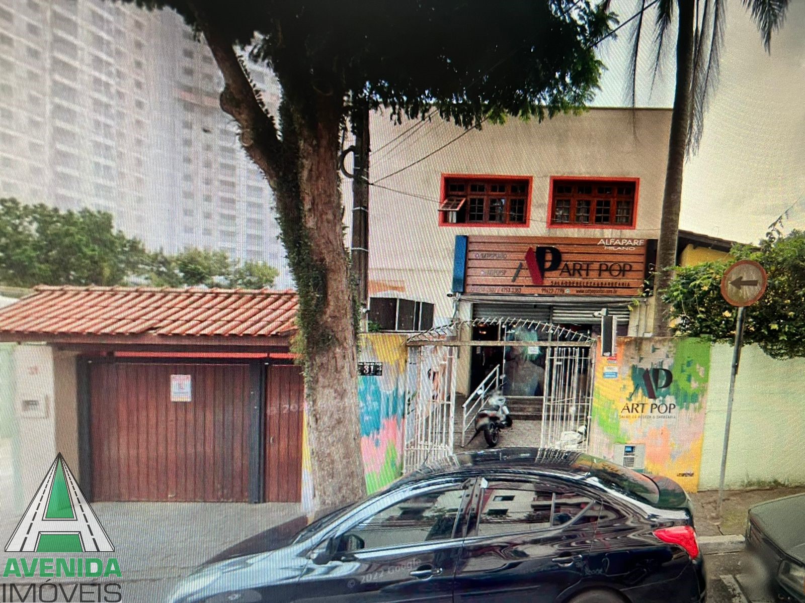 Terreno de 900 m² com área construída de 688 m² no Centro de Diadema- SP