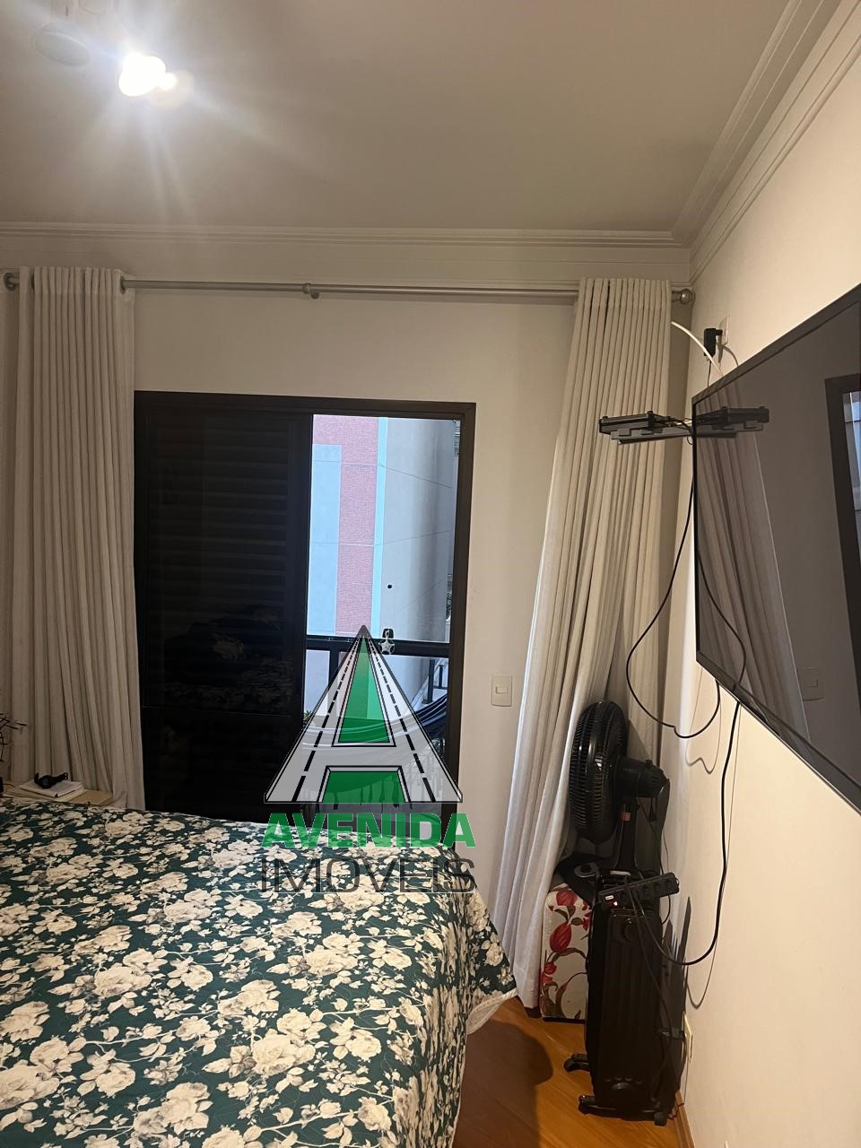 Apto. 106 m² com 2 dormitórios c/ sala ampliada na Chácara Inglesa em S. Bernardo do Campo