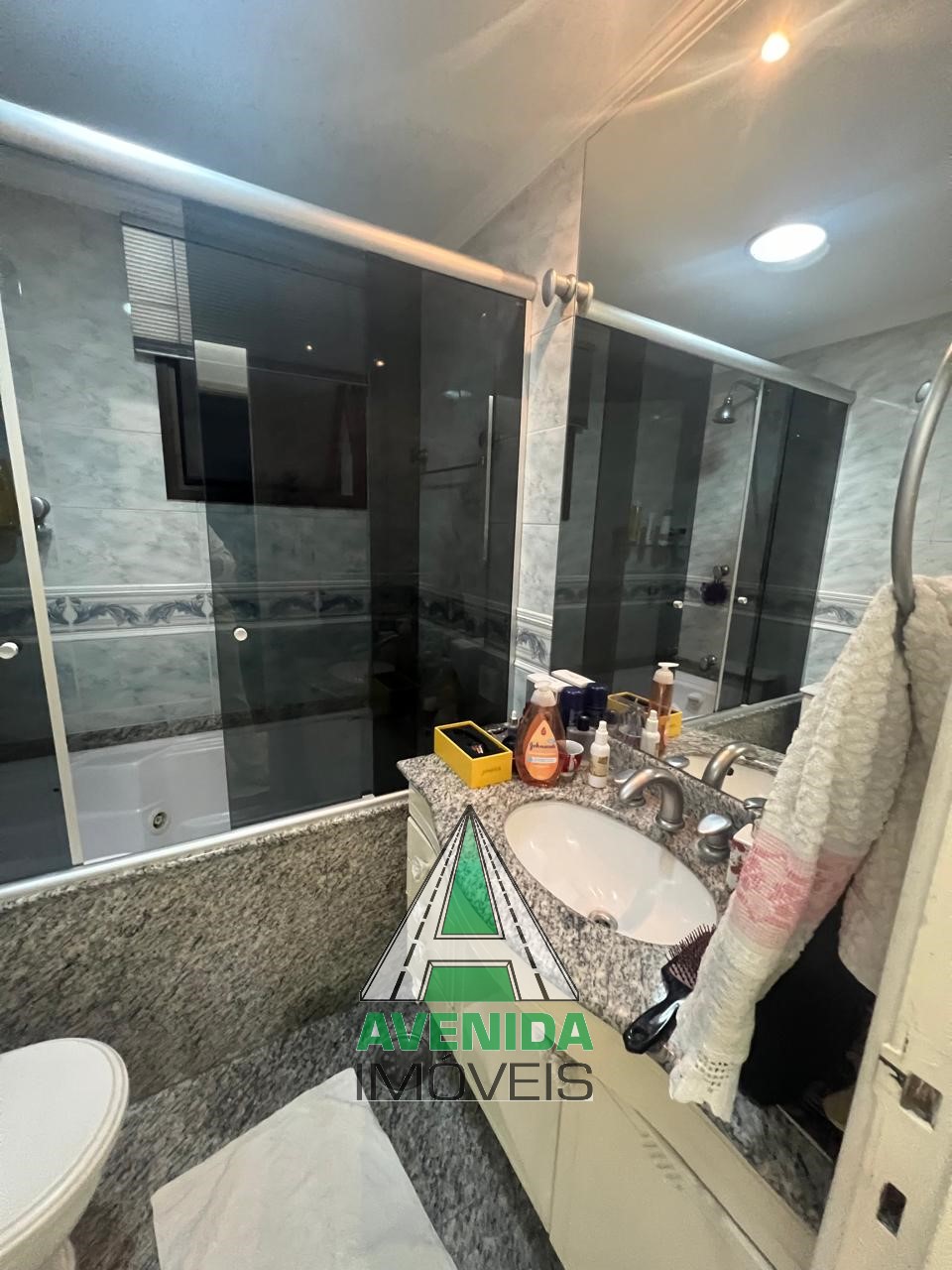 Apto. 106 m² com 2 dormitórios c/ sala ampliada na Chácara Inglesa em S. Bernardo do Campo