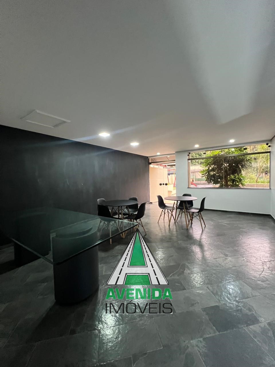 Apto. 106 m² com 2 dormitórios c/ sala ampliada na Chácara Inglesa em S. Bernardo do Campo