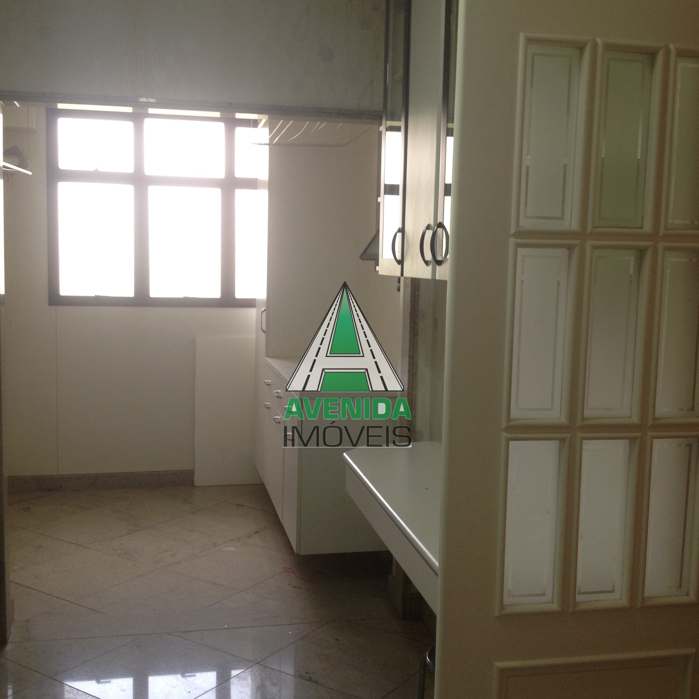 Apto. 106 m² com 2 dormitórios c/ sala ampliada na Chácara Inglesa em S. Bernardo do Campo