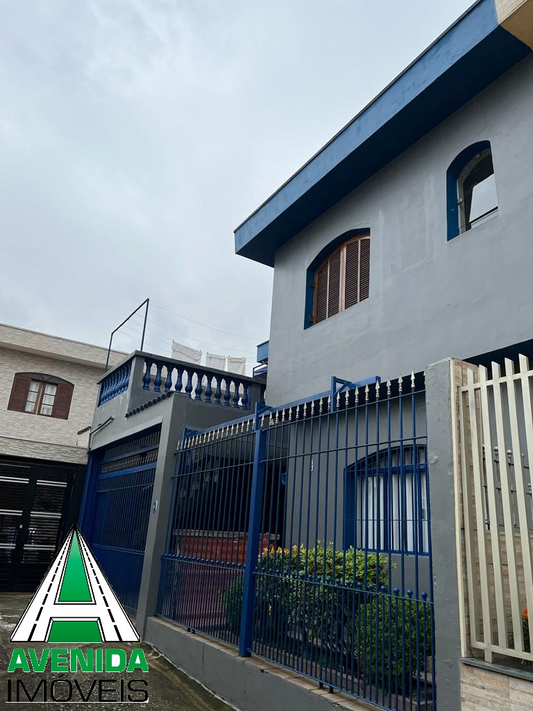Sobrado 149 m² com 3 dormitórios na Vila Luzitania em São Bernardo do Campo