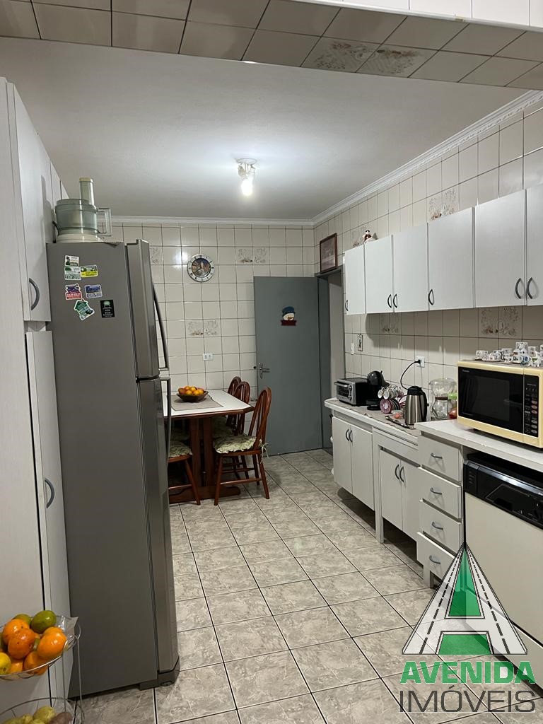 Sobrado 149 m² com 3 dormitórios na Vila Luzitania em São Bernardo do Campo